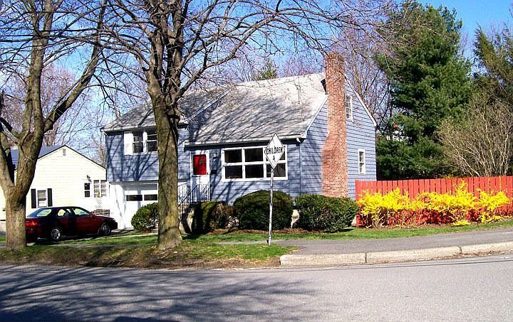 5 Kingston Road