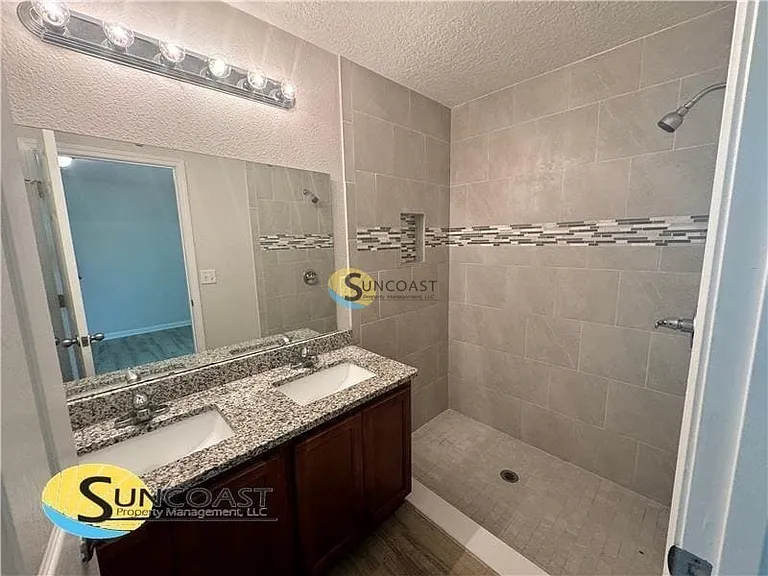 7841 Mariner St — Photo 10