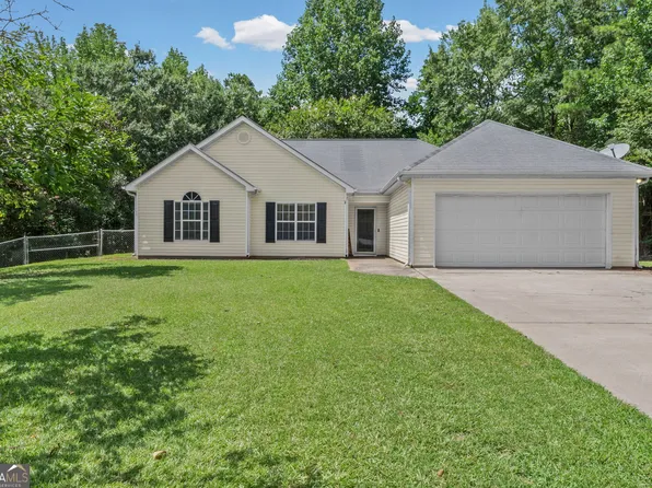 120 Hemlock Dr, Newnan, GA 30263