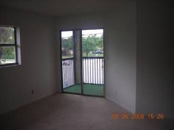 5th image of 3007 Coral Ridge Dr #B1
