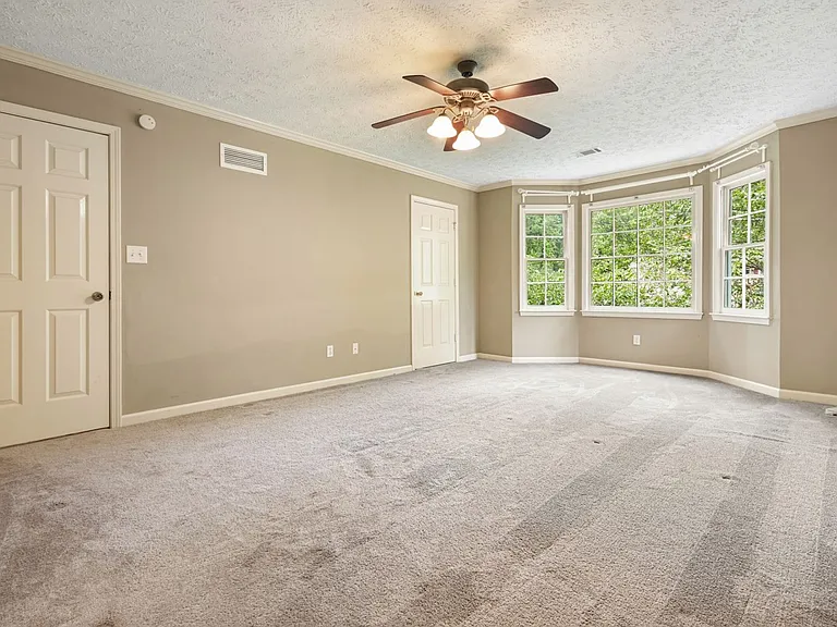 2245 Mills Wood Run — Photo 17