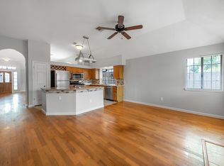 14916 Snelling Dr, Leander, TX 78641