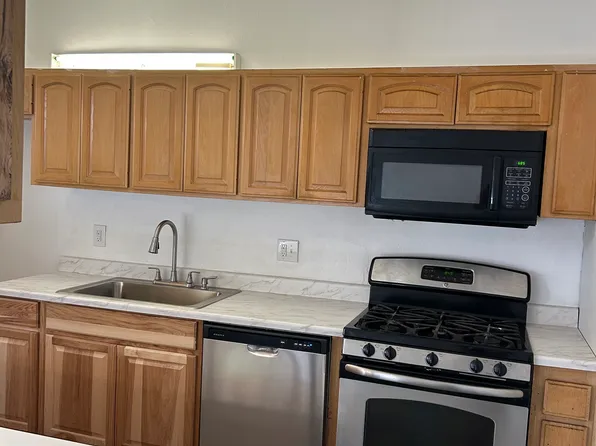 5111 Hemlock St, Sacramento, CA 95841