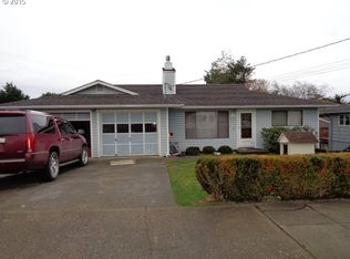 1666 Meade St, North Bend, OR 97459