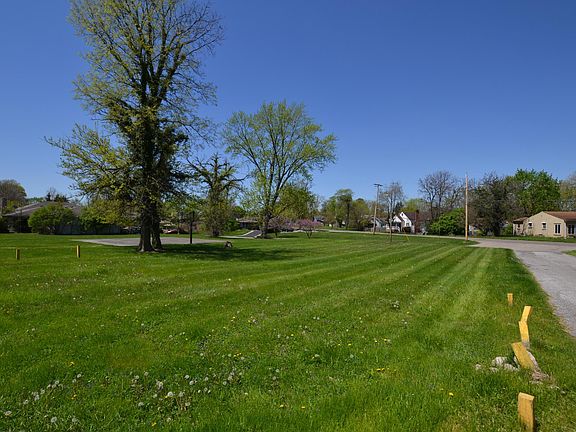 3rd image of 0 Wellington Blvd