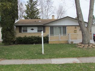 3126 Ronald St, Lansing, MI 48911
