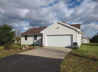 6162 Mast Rd, Dexter, MI 48130