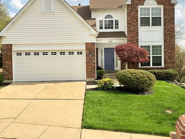 2494 Barrett Heights Dr, Ballwin, MO 63021