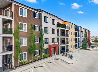 151 S Legacy Main St SE #6216, Calgary, AB T2X 4A4