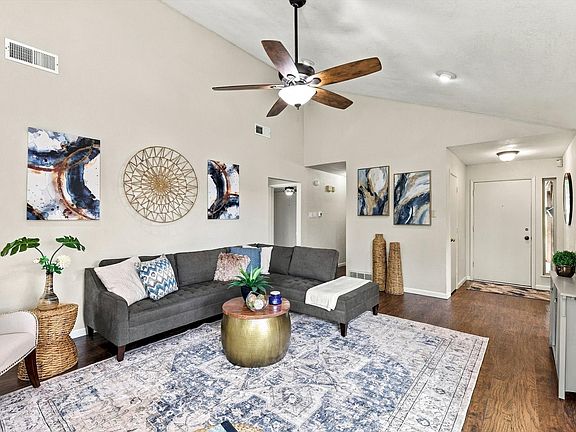4th image of 3713 Dexter Ave