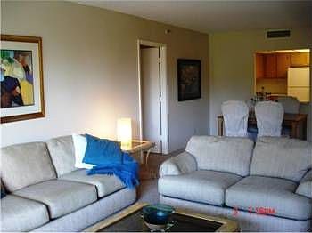 3rd image of 20225 NE 34th Ct APT 319