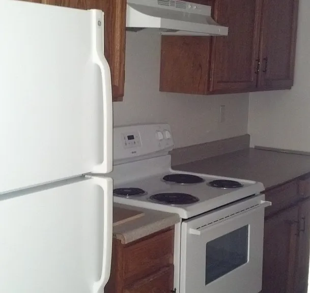 3361 N Mountain Ave — Photo 6