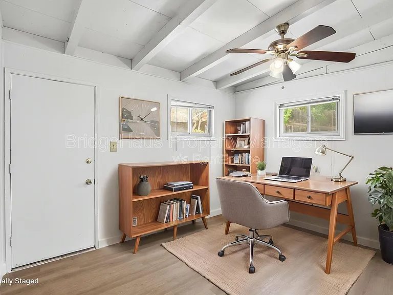 7562 Zemco Dr — Photo 36