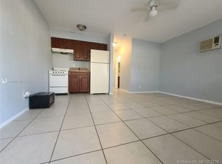 4019 NW 31st Ave APT 5, Lauderdale Lakes, FL 33309