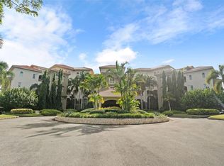 500 Plantation Dr #2104, Dorado, PR 00646