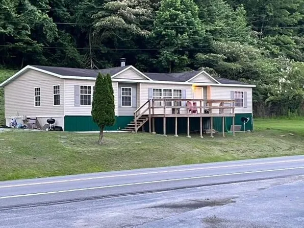 2029 State Route 1428, Prestonsburg, KY 41653