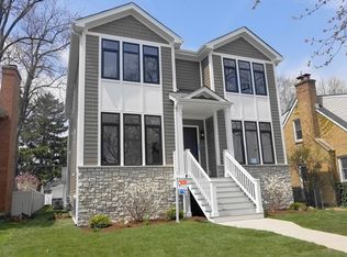 7122 N Odell Ave, Chicago, IL