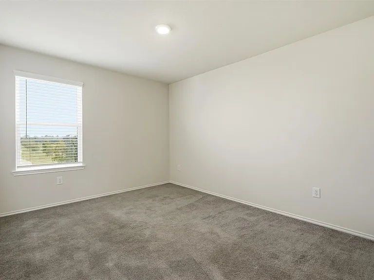 25626 Pannier Pl — Photo 13