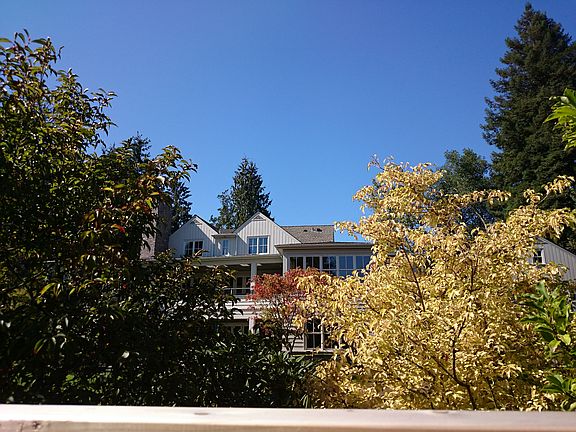 4th image of 6049 NE Keswick Dr