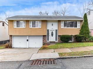 1205 Tyndall St, Pittsburgh, PA 15204
