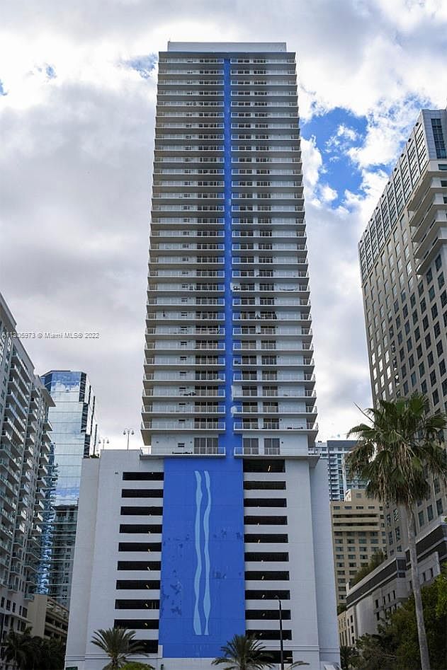 1200 Brickell Bay Dr APT 2515, Miami, FL 33131 | MLS #A11305973 | Zillow