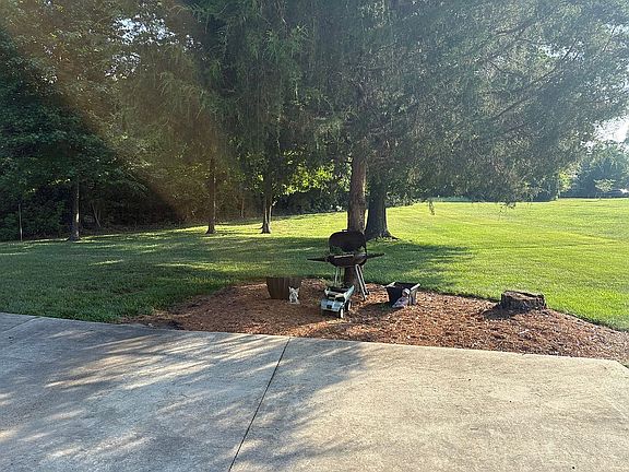 2nd image of 3521 Langdale Dr