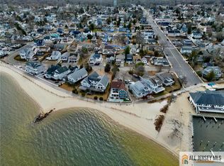 22 E Chelsea Ave, Ocean Gate, NJ
