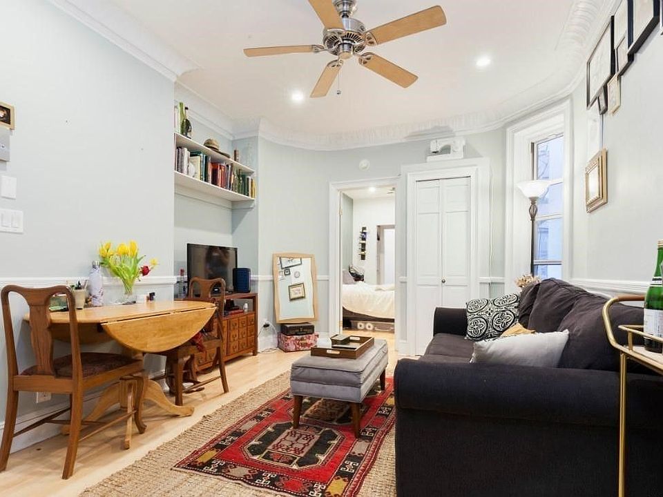 1st image of 307 E 18th St #2R
