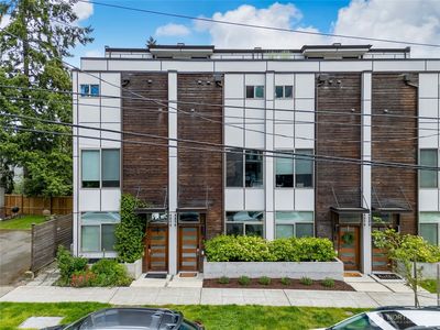 4216 30th Avenue SW, Seattle, WA, 98126