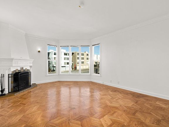 3rd image of 103 Stanyan Blvd