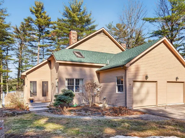 26 E East Beach Road #26, Casco, ME 04015