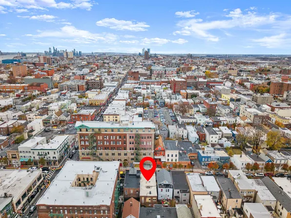 510 43rd Street image 6 of 32