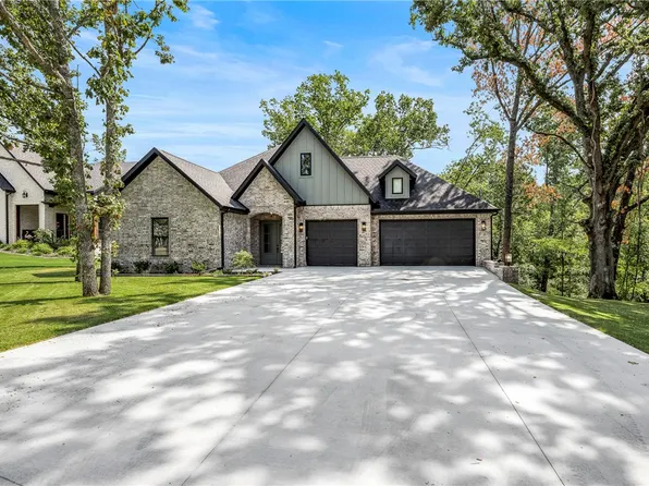 5201 Joe Ln, Rogers, AR 72756