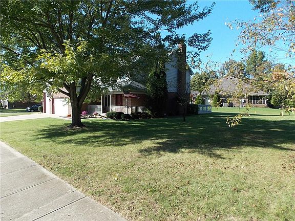 3rd image of 6566 Juliet Dr