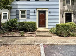 1524 Township Cir, Raleigh, NC 27609
