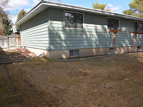 3rd image of 2127 Enell St