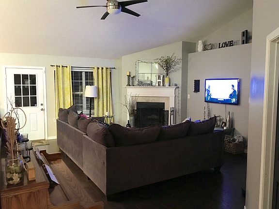 4th image of 4155 Blackwell Dr