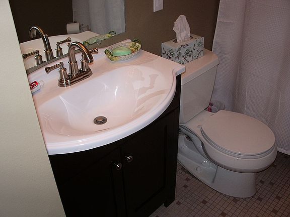 2nd image of 86B Molly Pitcher Ln