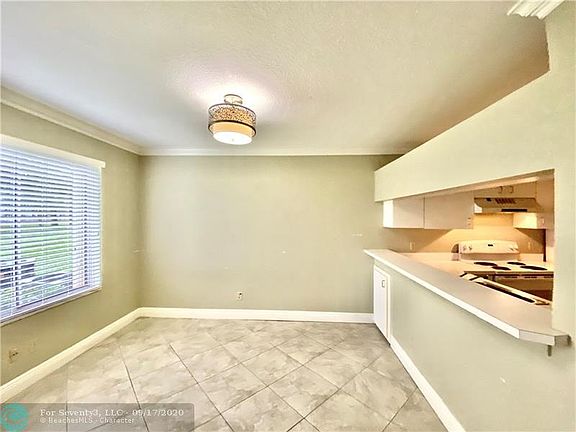 5th image of 1097 Coral Club Dr #1097