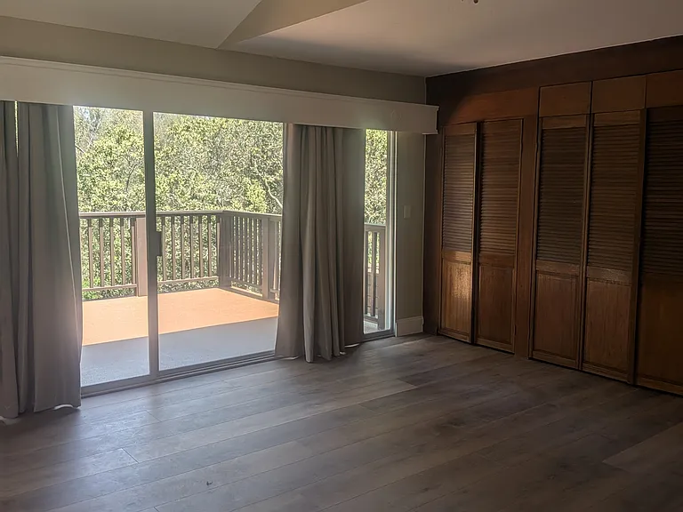 5648 Calzada Del Bosque — Photo 13