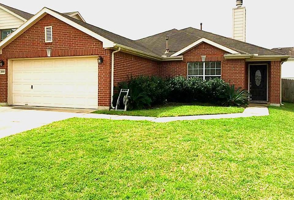 1st image of 12030 Christophers Walk Ct