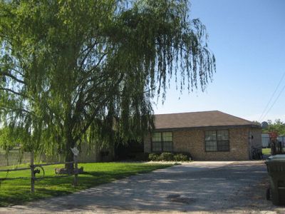 806 Garden Ave, Eden, TX, 76837