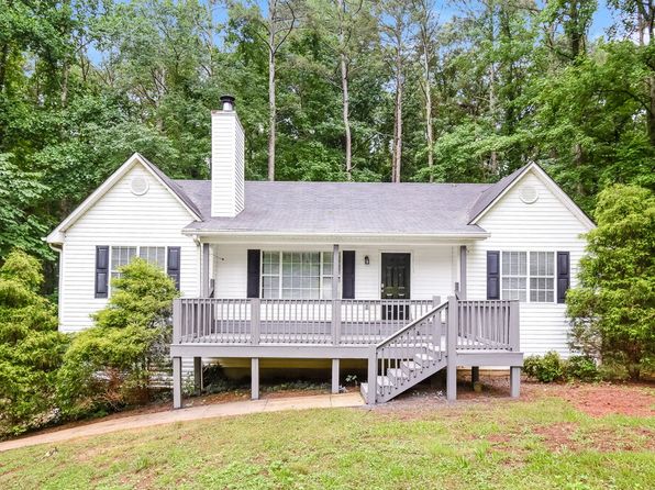 221 Martins Ct