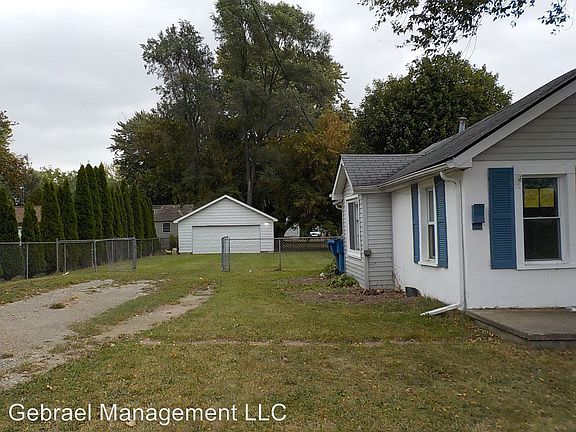 2nd image of 5093 Fairchild St