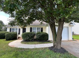 135 Braeburn Dr, Winston Salem, NC 27127