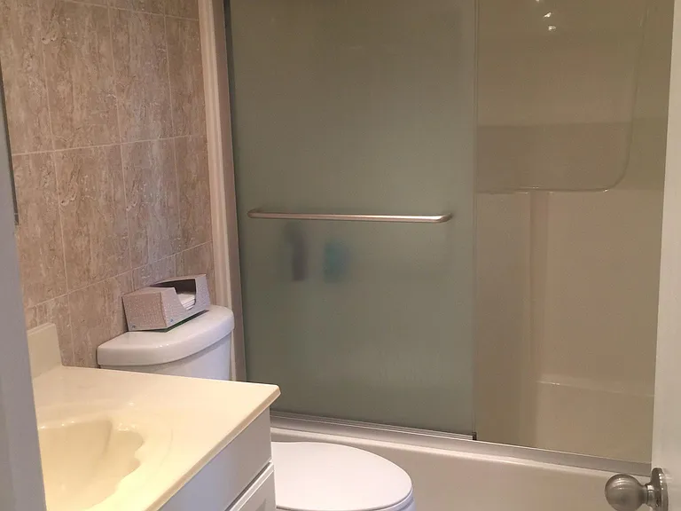 245 Lanchester Ct — Photo 23