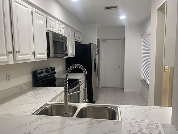 2nd image of 10835 Cypress Glen Drive