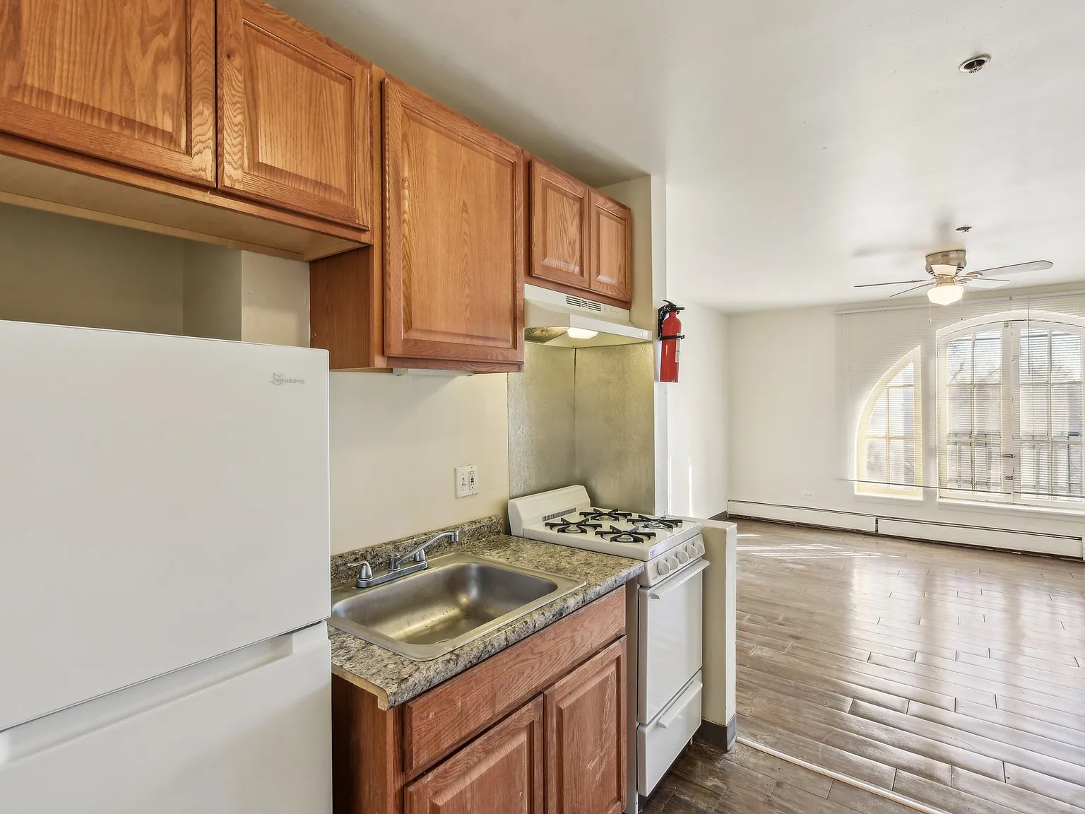 Midwest Apartments — Photo 4