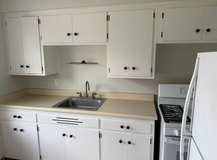 4204 N Olsen Ave #5, Milwaukee, WI 53211