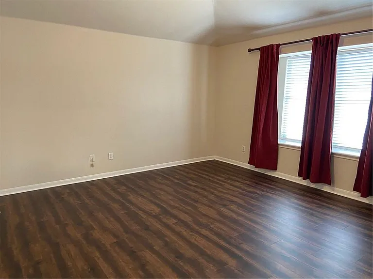 8811 Glen Canyon Dr — Photo 20
